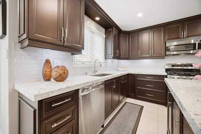 139 Coronation Street, Vaughan - photo 20