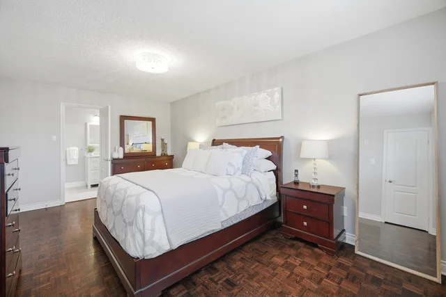 139 Coronation Street, Vaughan - photo 38