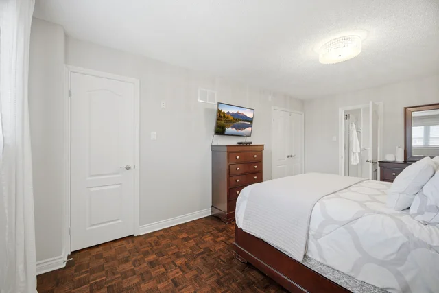 139 Coronation Street, Vaughan - photo 39