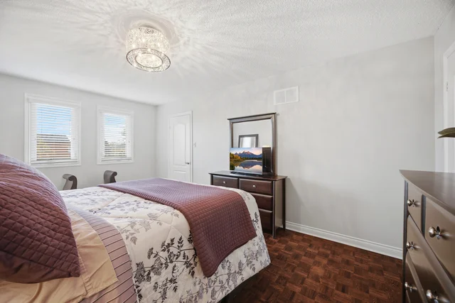 139 Coronation Street, Vaughan - photo 43