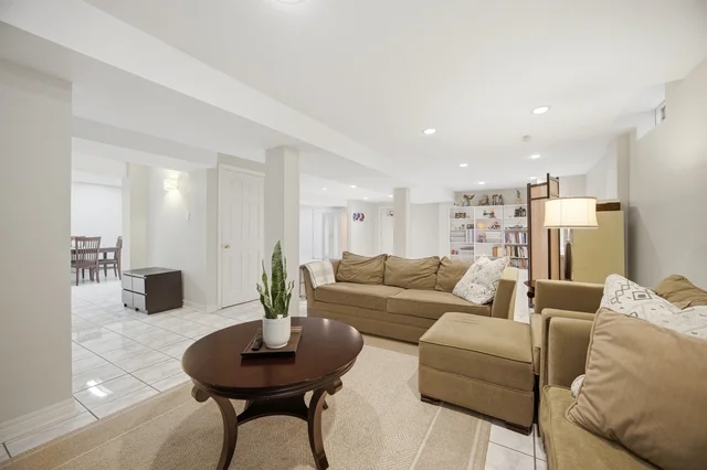 139 Coronation Street, Vaughan - photo 59