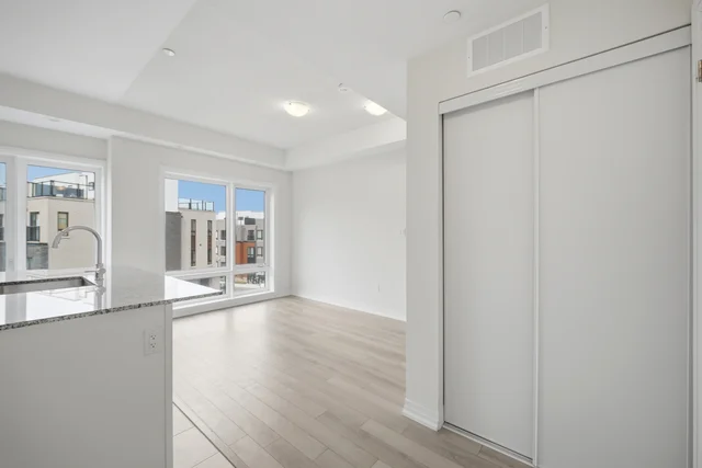 #20-30 Liben Way, Scarborough - photo 8