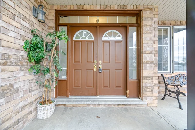 22 Cosmo Court, Brampton - photo 14