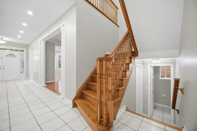 22 Cosmo Court, Brampton - photo 36