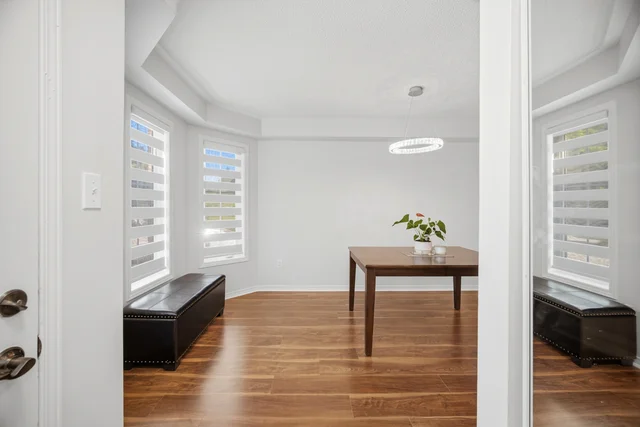 32 Laurelhurst Crescent, Woodbridge - photo 8