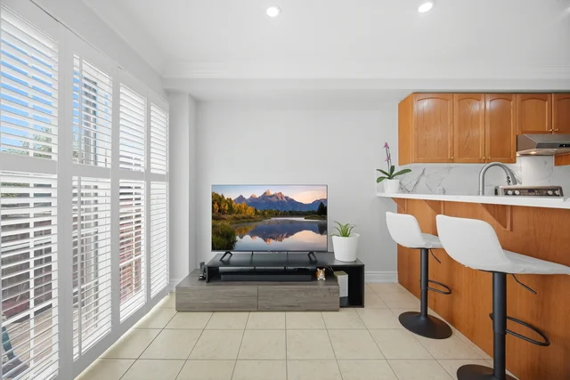33 Bay Breeze Drive, Brampton - photo 18