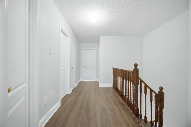 33 Bay Breeze Drive, Brampton - photo 22