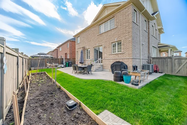 39 Templehill Road, Brampton - photo 63