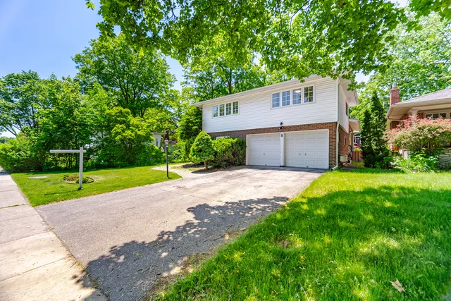 8 Markland Drive, Etobicoke - photo 14