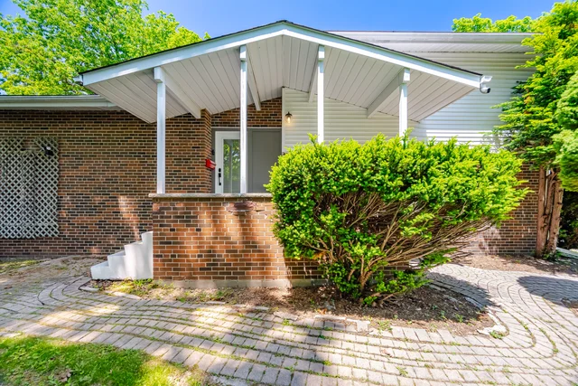 8 Markland Drive, Etobicoke - photo 18