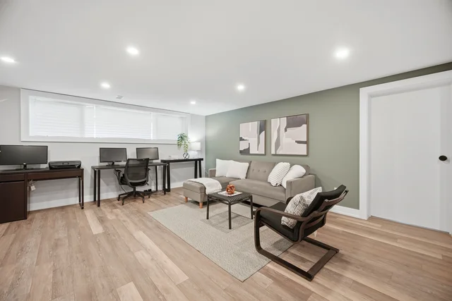 8 Markland Drive, Etobicoke - photo 70