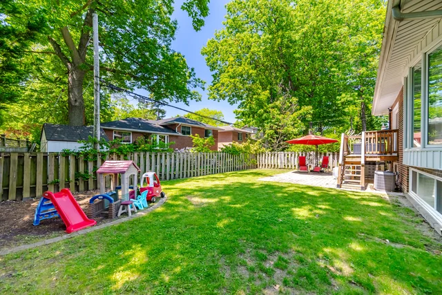 8 Markland Drive, Etobicoke - photo 83