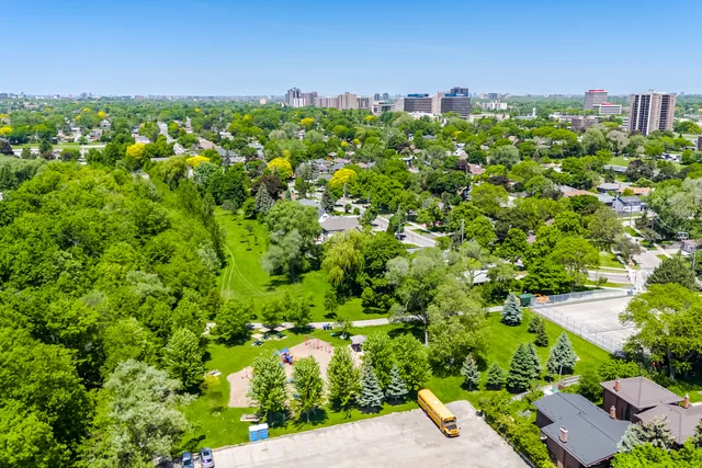 8 Markland Drive, Etobicoke - photo 102