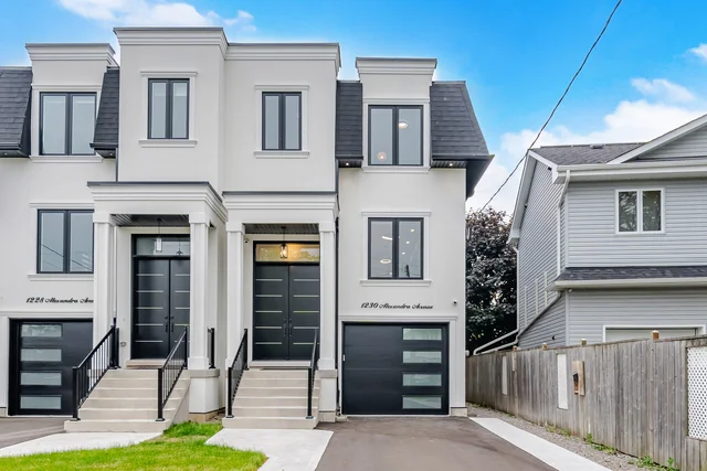 1230 Alexandra Avenue, Mississauga - photo 1
