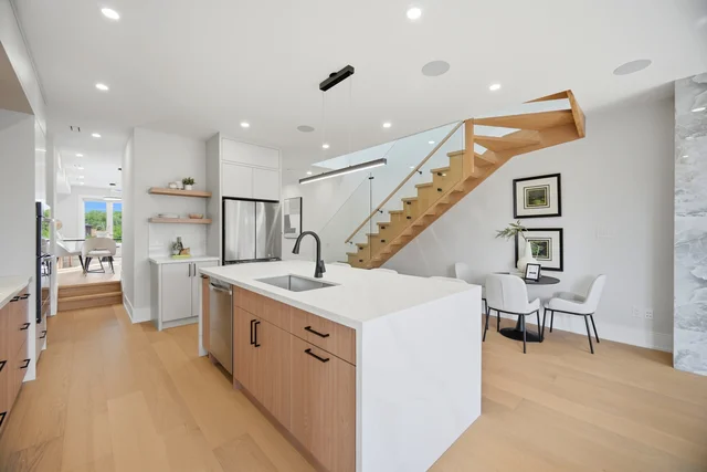 1230 Alexandra Avenue, Mississauga - photo 21