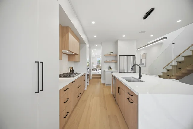 1230 Alexandra Avenue, Mississauga - photo 25