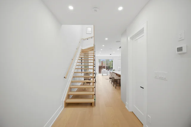 1230 Alexandra Avenue, Mississauga - photo 35
