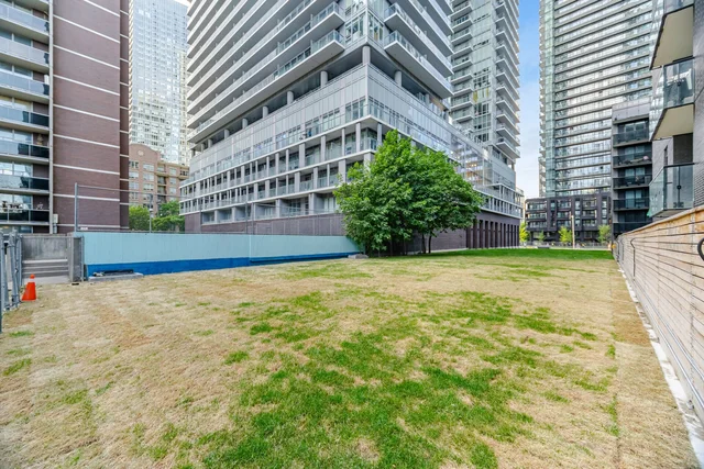 #1803-195 Redpath Avenue, Toronto - photo 41