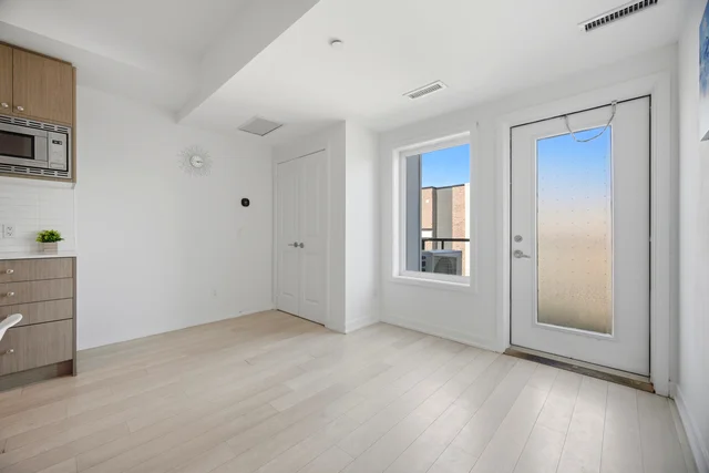 #204-155 Downsview Park Boulevard, North York - photo 13