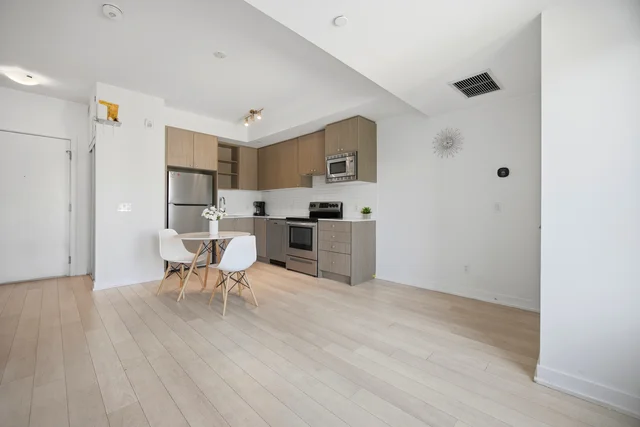#204-155 Downsview Park Boulevard, North York - photo 14