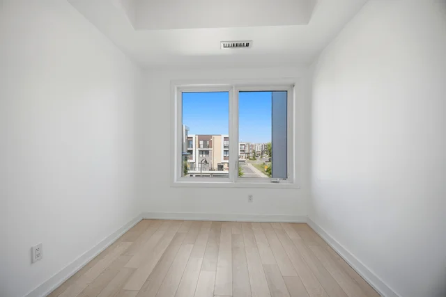 #204-155 Downsview Park Boulevard, North York - photo 17