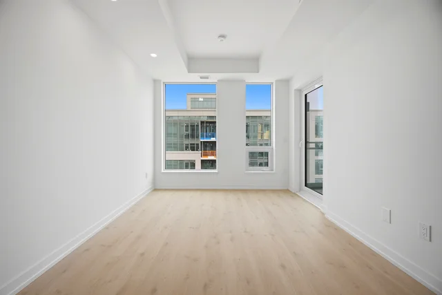 #512-2501 Saw Whet Boulevard, Oakville - photo 14