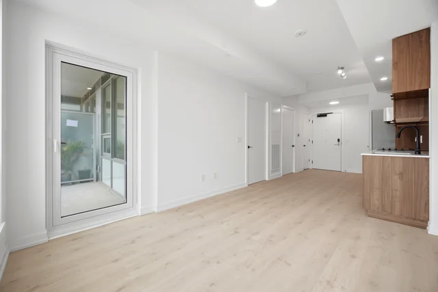 #512-2501 Saw Whet Boulevard, Oakville - photo 17