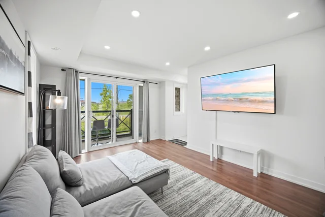 #702-60 Dunsheath Way, Markham - photo 9