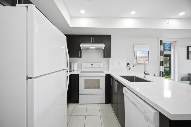 #702-60 Dunsheath Way, Markham - photo 13