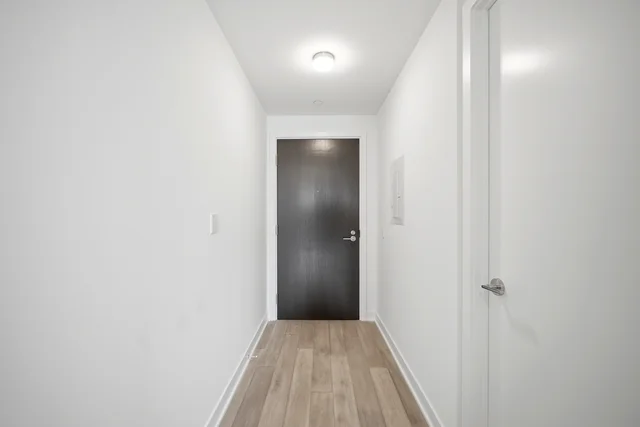 #3608-11 Yorkville Avenue, Toronto - photo 6