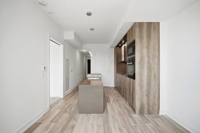 #3608-11 Yorkville Avenue, Toronto - photo 16