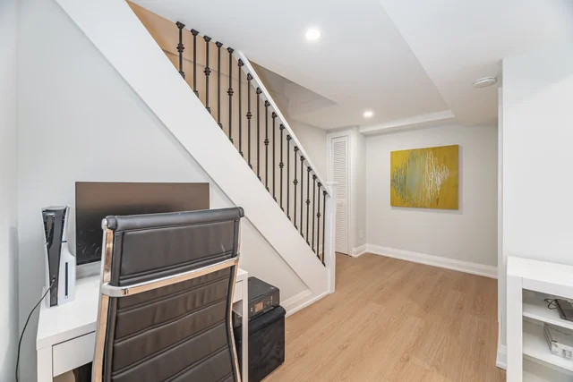 4406 Lee Drive, Mississauga - photo 56