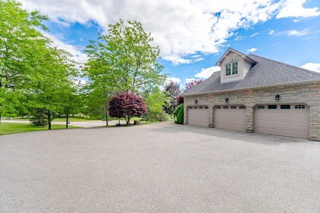 10 Valley Hill Drive, Caledon - photo 13