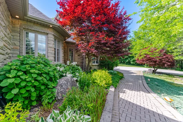 10 Valley Hill Drive, Caledon - photo 15