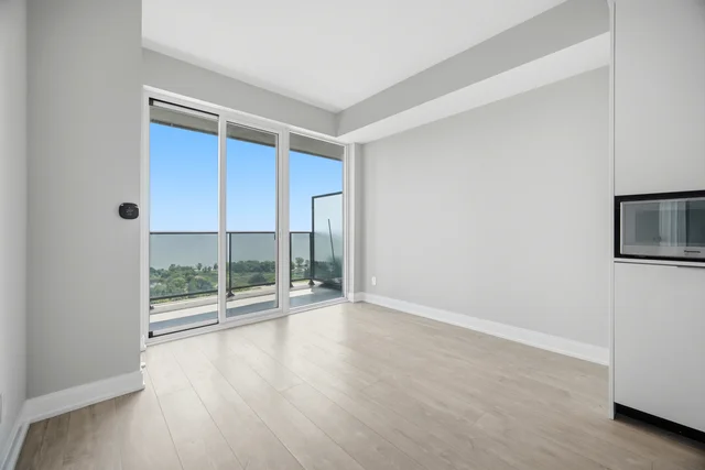 #2006-70 Annie Craig Drive, Etobicoke - photo 14