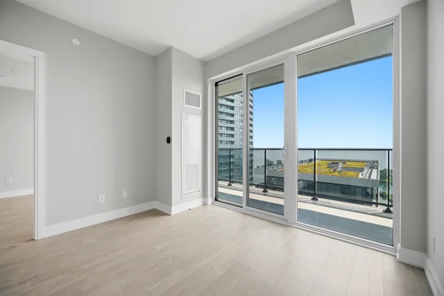 #2006-70 Annie Craig Drive, Etobicoke - photo 15