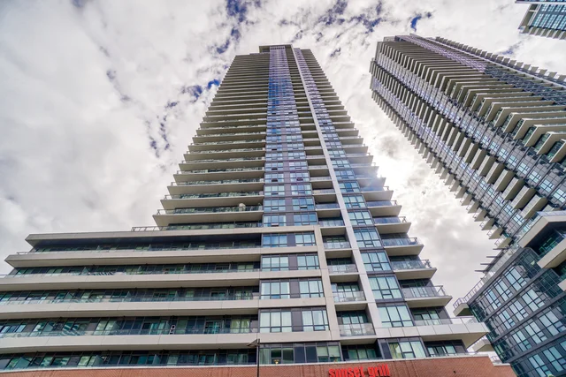 #711-2212 Lake Shore Boulevard West, Etobicoke - photo 1