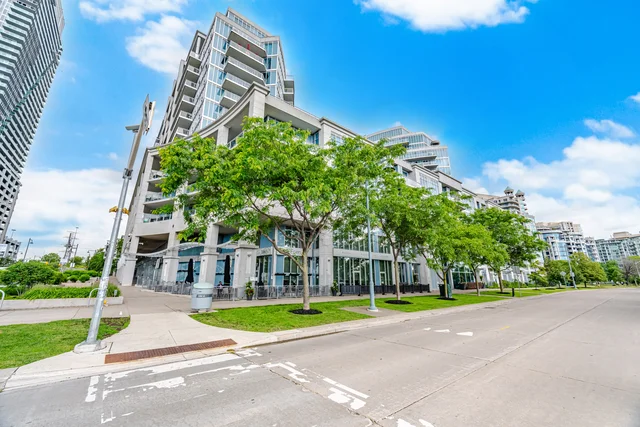 #330-58 Marine Parade Drive, Etobicoke - photo 3