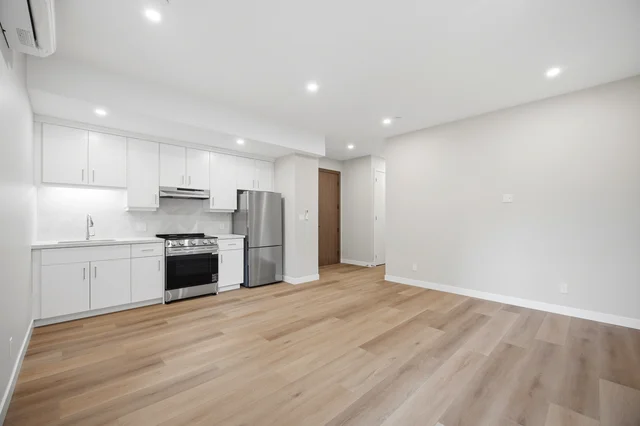 #4-3 Zina Street, Orangeville - photo 4