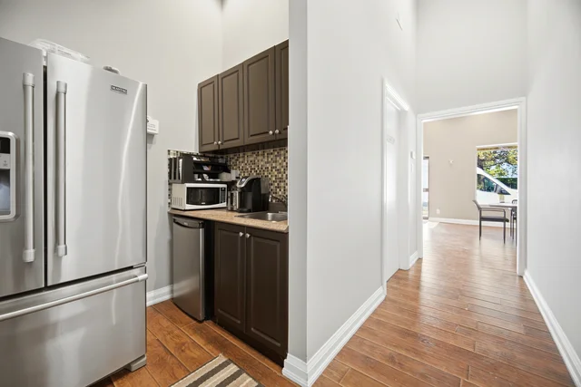 #2-16 Sims Crescent, Richmond Hill - photo 9