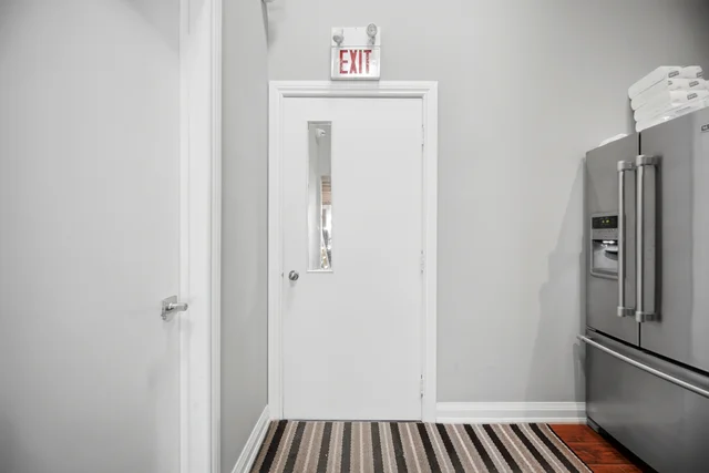 #2-16 Sims Crescent, Richmond Hill - photo 16