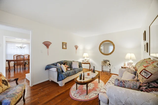 10 Meadow Bush Court, Brampton - photo 20