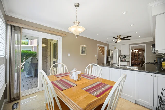 10 Meadow Bush Court, Brampton - photo 30