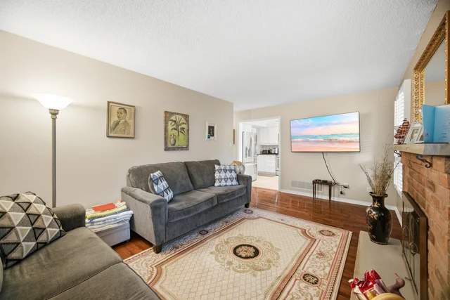 10 Meadow Bush Court, Brampton - photo 34