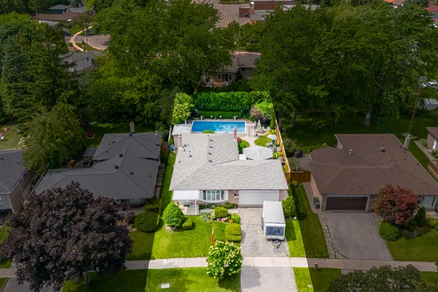 69 Oakmeadow Boulevard, Scarborough - photo 2
