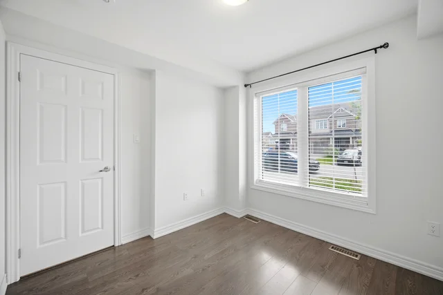 330 Stewart Street, Shelburne - photo 17