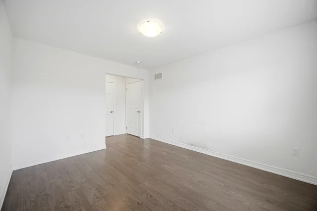 330 Stewart Street, Shelburne - photo 21