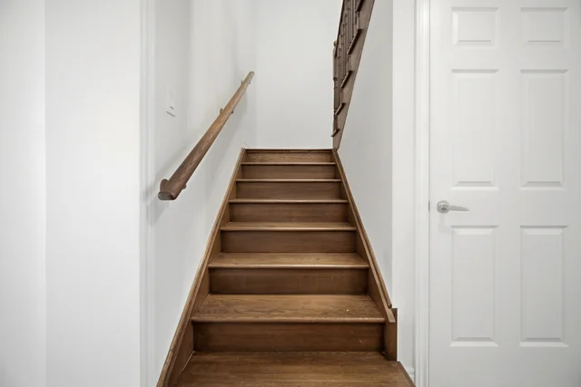 330 Stewart Street, Shelburne - photo 25