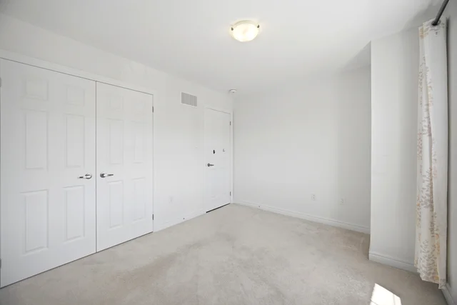 330 Stewart Street, Shelburne - photo 32