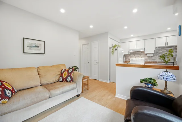 38 Furrows End, Brampton - photo 33